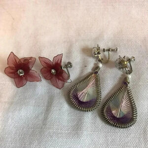 2 Pairs of Beautiful Clip on Earrings